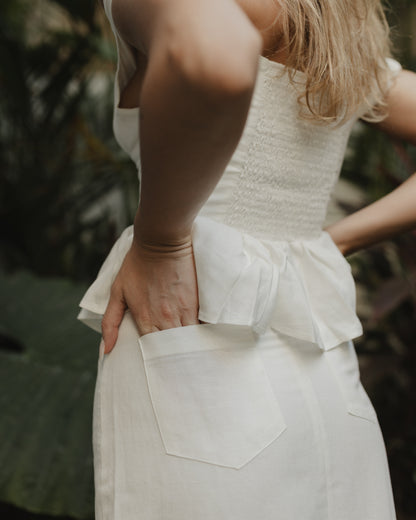 Linen front slit skirt (White)